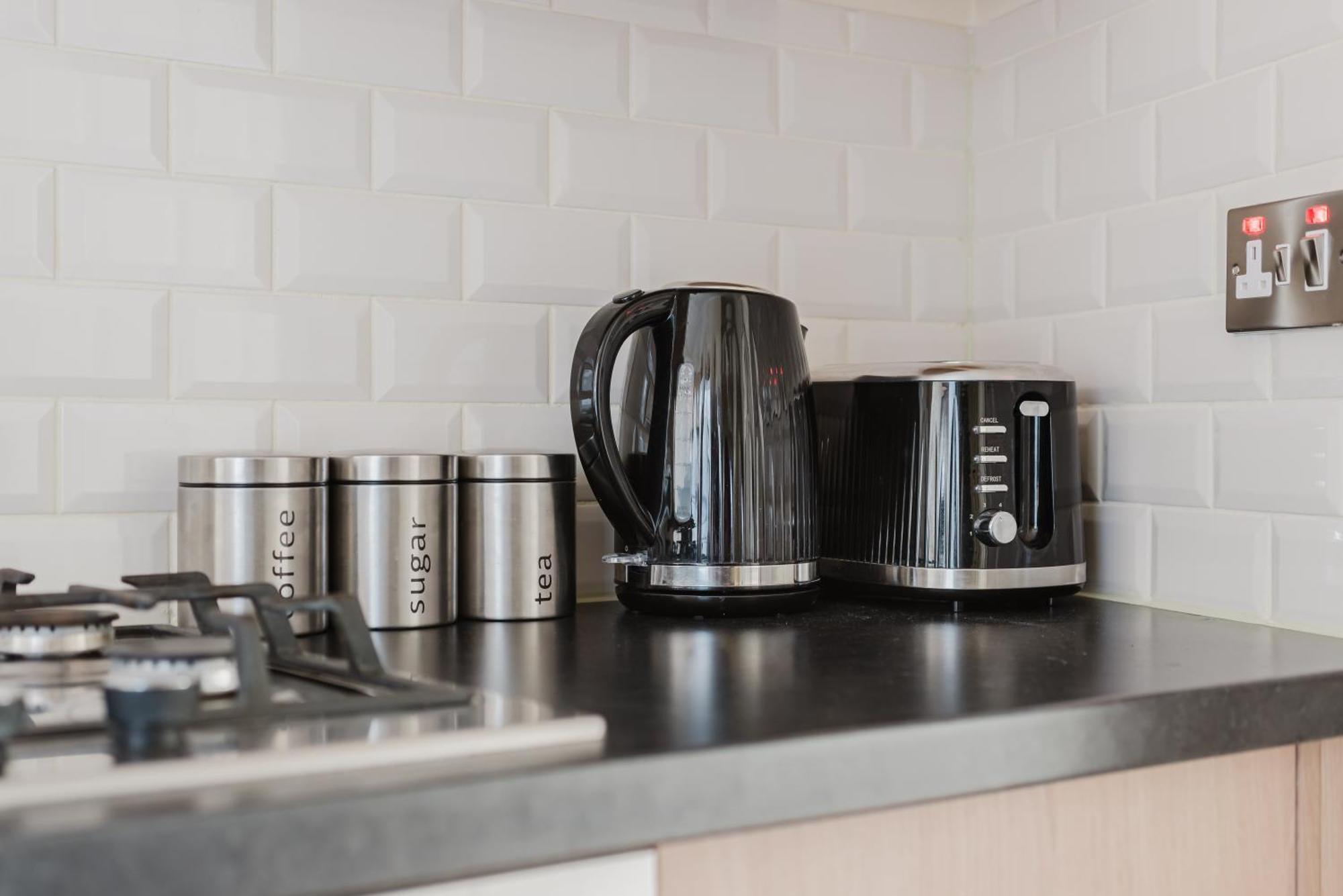 Modern Cosy Corner Flat 3 Bed And Loft Sleep 7 People Apartman London Kültér fotó